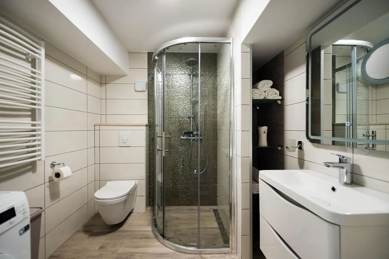 Xcite City Luxury Apartment Split 0*,